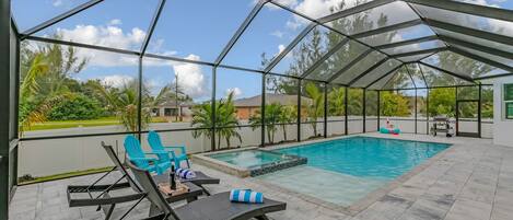 حمّام سباحة خارجي، حمّام سباحة مُدفَّأ