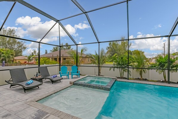 Outdoor pool, a heated pool