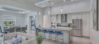 PRIVATE VACATION HOME Cape Coral w/ Heated Saltwater Pool - Spa -Gas Grill