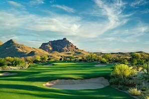 A golf course with a mountain in the background. - Luxury 3 Bedroom + Office/Den Condo Fountain Hills (Fountain Hills)