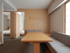 Premium bedding, down comforters, in-room safe, iron/ironing board - MIMARU Tokyo Station East (Tokyo)