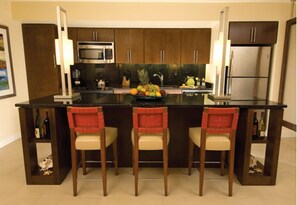 Fridge, oven, coffee/tea maker, toaster