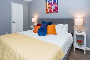 1 slaapkamer, een bureau, gratis wifi, beddengoed