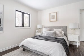 2 bedrooms, free WiFi, bed sheets, wheelchair access