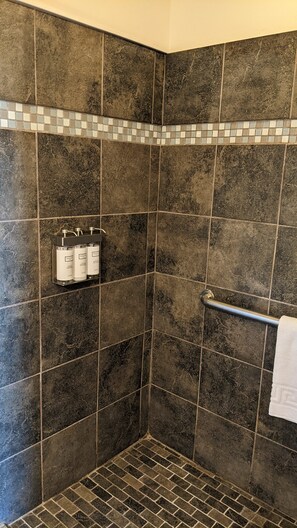 Standard Single Room | Bathroom | Designer toiletries, hair dryer, towels, soap