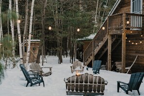 Property grounds - Private Modern Cabin with Hot Tub on 11 Acres - The Perfect Up North Getaway (Spooner)