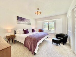 4 bedrooms, iron/ironing board, free WiFi, bed sheets - Calistoga Mid-Century-Modern w/Pool 4BD/4BA -- Sleeps 8 (Calistoga)