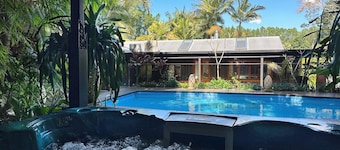 The Retreat 2 bed Villa, Sanctuary in the Pocket