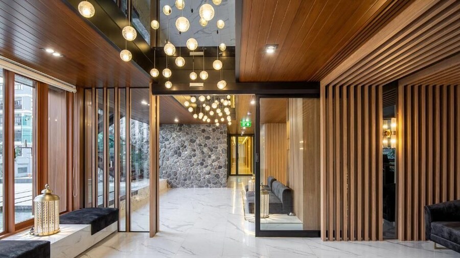 Orion Hotel & Residence