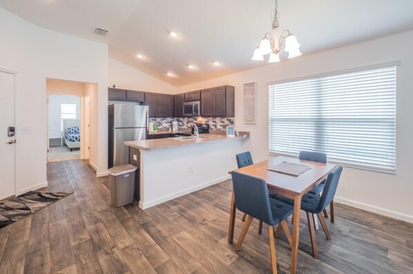 Maison, 2 chambres | Cuisine privée