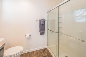 House, 2 Bedrooms | Bathroom | Towels - Carmen Court 4956 (Wildwood)