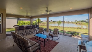 Balcony - Hensley Avenue 5829 (Wildwood)