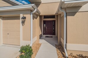 Exterior - Hensley Avenue 5829 (Wildwood)