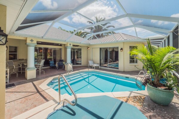 House, 3 Bedrooms | Pool - Gerardo Avenue 2131 (Lady Lake)