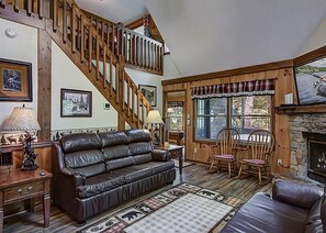 Casa, varias camas (Bear Creek Ridge #2120) | Sala de estar