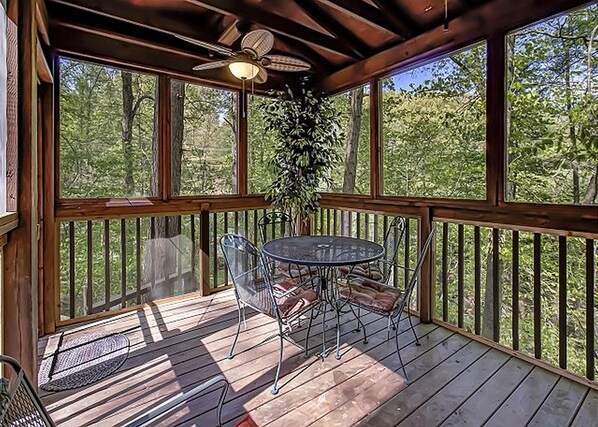 House, Multiple Beds (Bear Creek Ridge #2120) | Balcony