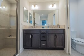 Ferienhaus, 3 Schlafzimmer | Badezimmer | Handtücher