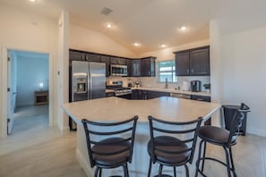 House, 3 Bedrooms | Private kitchen - Winn Way 5806 (Wildwood)