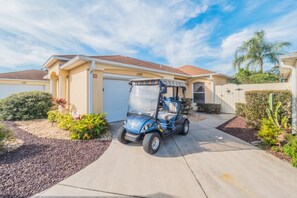 House, 2 Bedrooms | Exterior