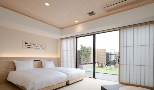 MIMARU Osaka Namba Station