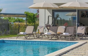 Beheizter Pool