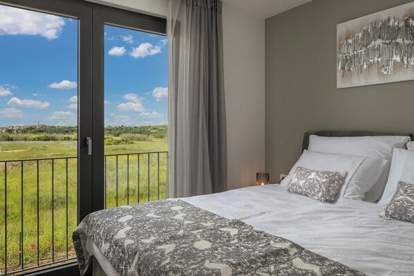 4 bedrooms, Internet