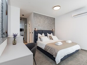 4 habitaciones y acceso a internet