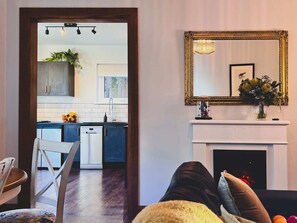 Interior - Rose Court "Aristone"... Rest, Relax & Revitalize (New Town)