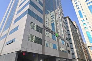 Exterior - TIME Moonstone Hotel Apartments (Al-Fujairah)