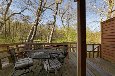 Alpine River Suites #403 - Condo On River in Helen