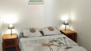 2 soverom, strykejern/-brett, reiseseng for barn og wi-fi (inkludert)