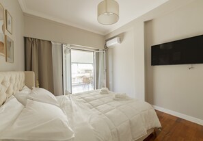 1 camera, Wi-Fi, lenzuola
