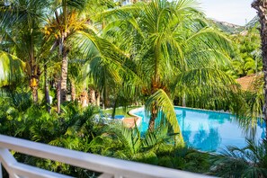 Outdoor pool, pool loungers