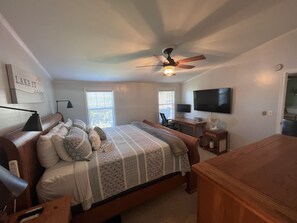 3 dormitorios, escritorio, tabla de planchar con plancha y wifi gratis