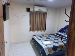 2 bedrooms, iron/ironing board, free WiFi, bed sheets - Furnished Apartment in Ciudad del Este - Paraguay (Ciudad del Este)