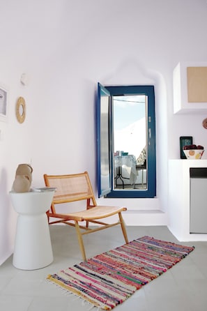 Stúdíósvíta | Einkaeldhús | Míní-ísskápur, espressókaffivél, kaffivél/teketill, rafmagnsketill