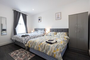 Superior Suite, Ensuite (Room 5)