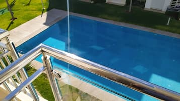 Piscine couverte