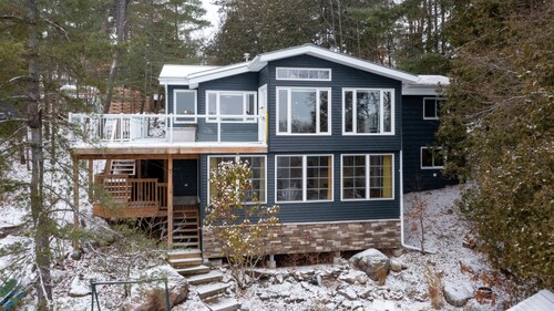 Stunner on Silver - McMullen