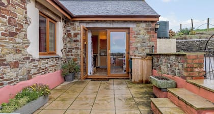 2 bedroom accommodation in Bideford