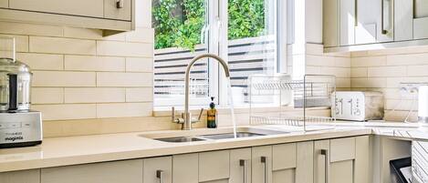 Geschirrspüler, Kochgeschirr/Geschirr/Besteck