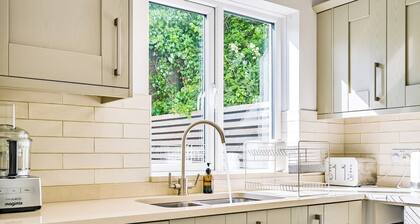 4 bedroom accommodation in Portreath