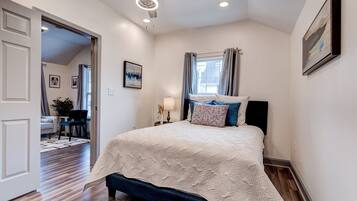 1 bedroom, travel crib, free WiFi, bed sheets