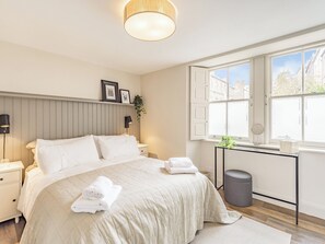 3 chambres, Wi-Fi gratuit, draps fournis