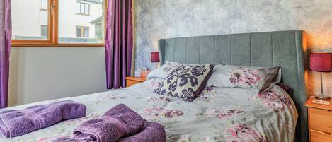 3 chambres, Wi-Fi gratuit, draps fournis