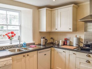 Dishwasher, freezer