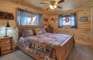 4 camere, ferro/asse da stiro, Wi-Fi gratuito, lenzuola