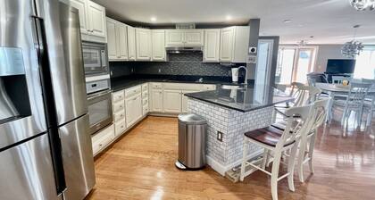 Gorgeous ocean front condo at the Grand Victorian right in the center of it all!