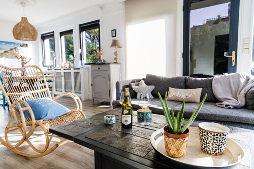 2-bedroom family home with garden near beach and shops