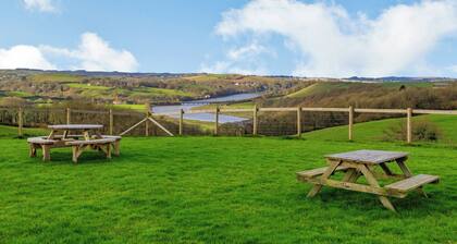 The Threshing Barn - UK35754